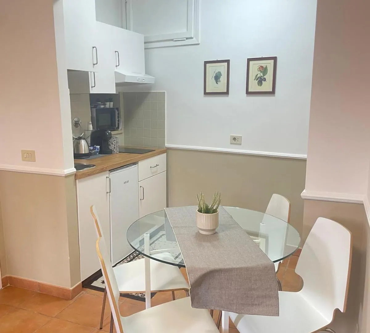 Apartment Sweet Home Trastevere 2- Roma Italy
